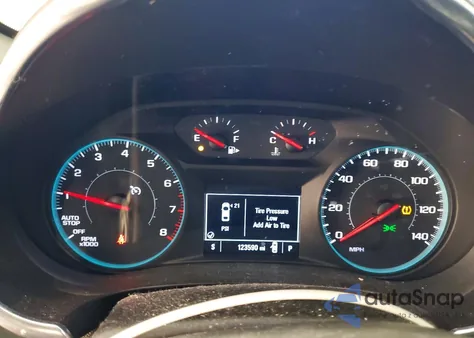 2021 Chevrolet Malibu Lt z USA, uszkodzony, nr VIN 1G1ZD5ST2MF047719